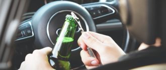 разрешено ли пить алкоголь в своём автомобиле